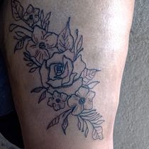 Mi Proyecto del curso: Tatuaje botánico con puntillismo. Projekt z dziedziny Trad, c, jna ilustracja, Projektowanie tatuaż, R i sunek botaniczn użytkownika CESAR ROBLES MONTES - 08.06.2021