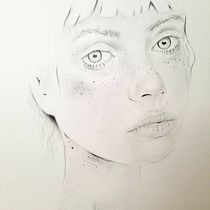 My project in Portrait with Pencil, Color Techniques and Photoshop course Ein Projekt aus dem Bereich Traditionelle Illustration, Bildende Künste, Bleistiftzeichnung, Zeichnung, Digitale Illustration und Porträtzeichnung von Sara Vasquez - 17.08.2021