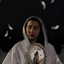 Psique ; El alma como mariposa. Photograph, Post-production, Photo Retouching, Portrait Photograph, Studio Photograph, Fine-Art Photograph, Photomontage, and Self-Portrait Photograph project by Asami Ae - 06.11.2021