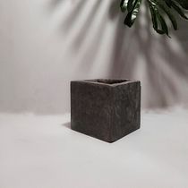 My project in Concrete Furniture Creation for Beginners course. Een project van Craft, Meubelontwerp en -bouw, Interieurontwerp,  Interieur y DIY van youssefsafwat541 - 14.06.2021