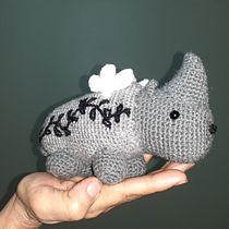 Mi Proyecto del curso: Diseño y creación de amigurumis. Arts, Crafts, To, Design, Fiber Arts, DIY, and Crochet project by Valerie Jeniffer Flores Suazo - 06.13.2021