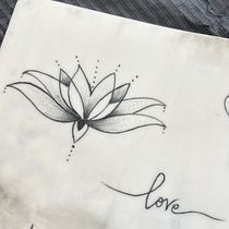 Il mio progetto del corso: Tatuaggio botanico con puntinismo. Un progetto di Illustrazione tradizionale, Design di tatuaggi e Illustrazione botanica di veronica_sollazzo - 10.06.2021