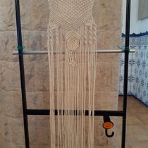 Meu projeto do curso: Técnicas de macramê circular. Een project van Craft,  Interieurdecoratie, Textiel y Macramé van Narcisa Cardoso - 20.06.2021