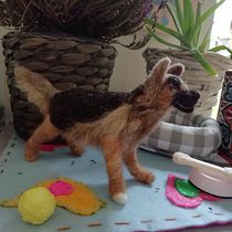 Mi Proyecto del curso: Creación de animales con needle felting. Artesanato, Design de brinquedos, e Tecido projeto de Lola Perez - 20.06.2021