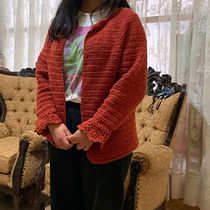 Mi Proyecto del curso:  Top-down a crochet: saco con puños de flores. Un progetto di Fashion design, Fiber Art, DIY e Uncinetto di Lidia Orieta Chinga Guerrero - 17.06.2021