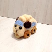Mi Proyecto del curso: Creación de un art toy: técnica de needle felting -PUI PUI MOLCAR. Un projet de Conception de personnages, Artisanat, Conception de jouets , et Art textile de LILIANA RUTH PACHECO RIVADENEYRA - 13.06.2021