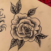 My project in Tattoo for Beginners course. Un progetto di Design di tatuaggi di jsdwolfe - 25.06.2021