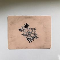 Meu projeto do curso: Tatuagem para principiantes - Minha primeira Flor :). Un progetto di Design di tatuaggi di Natália Lutz - 27.06.2021