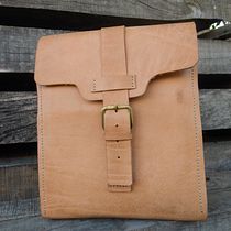 Mochila. Design, Accessor, Design, Arts, Crafts, and Sewing project by Maria Lucia Castellano - 06.28.2021