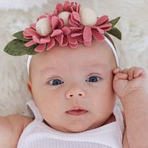 My project in Introduction to Newborn Photography course. Un projet de Photographie, Photographie de portrait, Photographie de studio, Photographie lifest, le , et Photographie intérieure de Iman Zulić - 28.06.2021