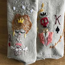 Mon projet du cours : Techniques élémentaires de broderie : points, compositions et palettes de couleurs. Accessor, Design, Costume Design, Embroider, and Color Theor project by Stéphanie Aguado - 06.30.2021