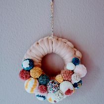 My project in Pom-Pom Design and Creation course. Arts, Crafts, Decoration, and DIY project by Sylvia Makowski - 07.04.2021