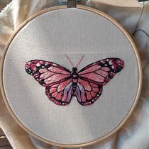 Meu projeto do curso: Técnicas de bordado realista. Traditional illustration, and Embroider project by Tatijane Lauriane Araújo Santos - 07.04.2021