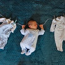 Meu projeto do curso: Introdução à fotografia newborn. Un projet de Photographie, Photographie de portrait, Photographie de studio, Photographie lifest, le , et Photographie intérieure de Ana Margarida Pereira - 06.07.2021