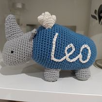 Mi primer amigurumi. Un projet de Artisanat, Conception de jouets, Art textile, DIY , et Crochet de Estefania Goyes Chavez - 05.07.2021
