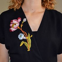 My project in Fashion Design: Painting and Embroidering Garments course. Projekt z dziedziny  Malarstwo, Projektowanie mod,  Haft, DIY, Upc i cling użytkownika Oksana Gracheva - 10.07.2021
