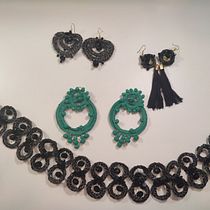 Meu projeto do curso: Joalheria em tecido com fibras naturais. Accessor, Design, Arts, Crafts, Jewelr, Design, and Fashion Design project by Manu Cadorin - 07.12.2021