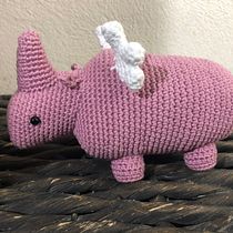 Mi Proyecto del curso: Diseño y creación de amigurumis. Un projet de Artisanat, Conception de jouets, Art textile, DIY , et Crochet de Nathalia Melgarejo Pale - 12.07.2021