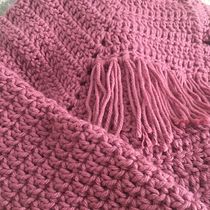 Mi Proyecto del curso:  Top-down: prendas a crochet de una sola pieza. Fashion Design, Fiber Arts, DIY, and Crochet project by maritavergara10 - 07.13.2021