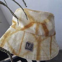Mi Proyecto del curso: Teñido textil con pigmentos naturales. Artesanato, Design de moda, DIY, e Tingimento têxtil projeto de Carla Contreras - 15.07.2021