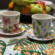 Mi Proyecto del curso: Ilustración floral sobre cerámica. Projekt z dziedziny Trad, c, jna ilustracja, Craft,  Sztuki piękne i Ceramika użytkownika Natacha Labra - 17.07.2021
