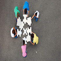 Presentation Design: Inclusion and Diversity. Design Management, Graphic Design, Marketing, and Communication project by Maria Umaran - 07.20.2021
