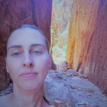 My project in Artistic Self-Portrait Photography course. Photograph, Portrait Photograph, Fine-Art Photograph, Self-Portrait Photograph & Interior Photograph project by Laura Asmussen - 07.25.2021