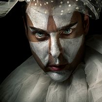 Mi Proyecto del curso: Autorretrato fotográfico artístico. Photograph, Portrait Photograph, Fine-Art Photograph, Self-Portrait Photograph & Interior Photograph project by Julio Luis Antonio Janssen - 07.25.2021