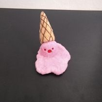 Mi Proyecto del curso: Creación de un art toy: técnica de needle felting. Un projet de Conception de personnages, Artisanat, Conception de jouets , et Art textile de Elías Salazar - 27.07.2021