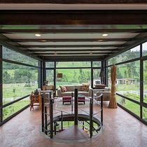 Villa Elena Ecuador. Photograph, Commercial Photograph, Architectural Photograph & Interior Photograph project by Nicolas Provoste C. - 07.12.2021