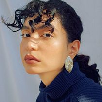 Aura . Photograph, Photo Retouching, Fashion Photograph, Photographic Lighting, Digital Photograph, Lifest, and le Photograph project by María Fernanda Pérez - 07.31.2021