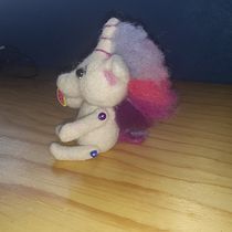 Mi Proyecto del curso: Needle felting: creación de personajes con lana y aguja. Artesanato, e Design de brinquedos projeto de alexart.28 - 29.07.2021