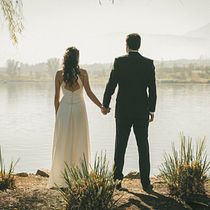 Bárbara y Manuel, Santiago de Chile. Photograph, Portrait Photograph, Documentar, Photograph, and Photographic Composition project by veronicabesabrowne - 07.28.2021