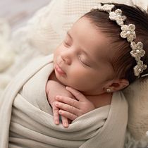 Mi Proyecto del curso: Introducción a la fotografía newborn. Un projet de Photographie, Photographie de portrait, Photographie de studio, Photographie lifest, le , et Photographie intérieure de info.juanymena - 03.08.2021