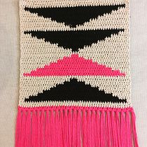 Meu projeto do curso: Intarsia crochê: teça suas tapeçarias. Decoration, Fiber Arts, DIY, and Crochet project by Ana Monteiro - 08.28.2021