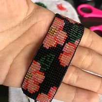 Mi Proyecto del curso: Diseño y creación de joyería con mostacillas. Accessor, Design, Arts, Crafts, Jewelr, Design, and Fiber Arts project by saraacosta2.95 - 08.11.2021