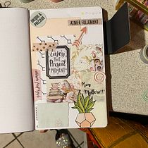 Il mio progetto del corso: Bullet journal creativo: pianificazione e creatività. Traditional illustration, Lettering, Drawing, H, Lettering, Management, and Productivit project by Edna Lopes - 01.07.2022