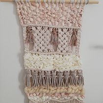 Il mio progetto del corso: Introduzione al macramè: creazione di un arazzo decorativo Ein Projekt aus dem Bereich Erweiterungsentwicklung, H, werk, Innendesign, Dekoration von Innenräumen, Weben und Makramee von vvillanova80 - 13.08.2021