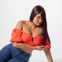 Mi Proyecto del curso: Fotografía de estudio: la Iluminación como recurso creativo. Un projet de Photographie, Postproduction photographique, Photographie de mode, Photographie de portrait, Éclairage photographique, Photographie de studio , et Photographie intérieure de Estefania Jimenez - 14.07.2021