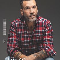 Mi Proyecto del curso: Fotografía editorial para revistas. Un proyecto de Fotografía, Fotografía de moda y Fotografía de estudio de Juanjo Salcedo Ramón - 17.08.2021