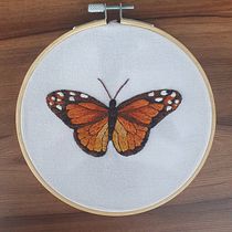 Mi Proyecto del curso: Técnicas de bordado realista. Traditional illustration, and Embroider project by Claudia Ros - 08.16.2021