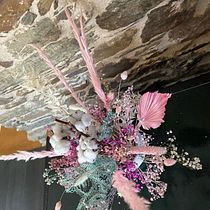 Las flores de mi vida . Un projet de Design d'intérieur, Pa, sagisme, Décoration, DIY , et Art floral et végétal de Paula Redondo - 18.08.2021