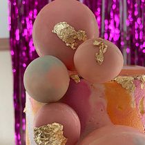 Mi Proyecto del curso: Cake design: técnicas decorativas modernas. Design, and DIY project by Paulina Calvo - 08.20.2021