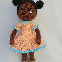 Meu projeto do curso: Amigurumi: design de roupa, cabelo e acessórios. Projekt z dziedziny Craft, Projektowanie zabawek,  Tkactwo, Sz, dełkowanie, Amigurumi, Wzornictwo tekst i liów użytkownika simonenarihisa - 21.08.2021