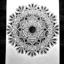 My project in The Art of Mandala Drawing: Create Geometric Patterns course. Drawing & Ink Illustration project by Nilima Patil - 08.21.2021