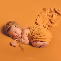 Mi Proyecto del curso: Introducción a la fotografía newborn. Un projet de Photographie, Photographie de portrait, Photographie de studio, Photographie lifest, le , et Photographie intérieure de cotybenguigui - 22.08.2021