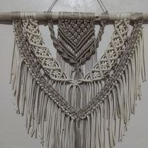 Meu projeto do curso: Introdução à tapeçaria em macramê. Un progetto di Macramè di juci.neto - 24.08.2021