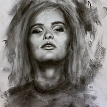 My project in Artistic Charcoal Portraiture: Creating Atmosphere course Ein Projekt aus dem Bereich Traditionelle Illustration, Bildende Künste, Zeichnung, Porträtzeichnung, Realistische Zeichnung und Artistische Zeichnung von Adela Benesova - 25.01.2022