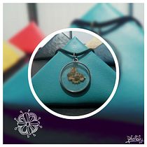 Mi Proyecto del curso: Diseño de joyería en resina.. Un progetto di Design di accessori, Artigianato, Design di gioielli e DIY di Lucia Cano - 24.08.2021
