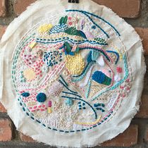 Mi Proyecto del curso: Técnicas básicas de bordado: puntadas, composiciones y gamas cromáticas. Accessor, Design, Costume Design, Embroider, and Color Theor project by Leticia Mori - 08.26.2021
